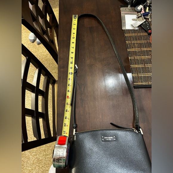 COPY - Kate Spade Purse - Picture 4 of 5